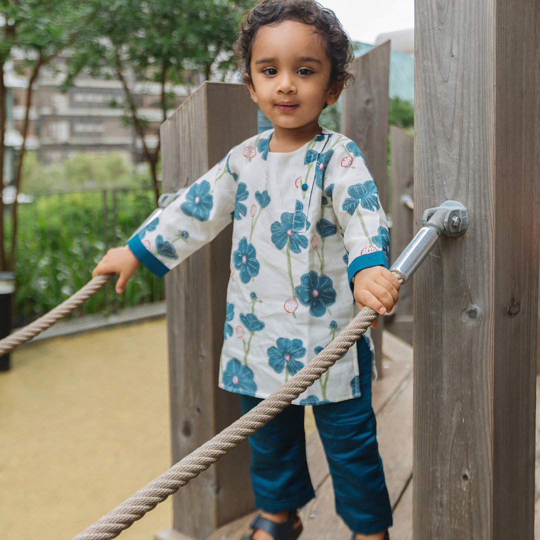 Chanderi Kurta Pyjama Set - Poppy Fields (Sapphire)