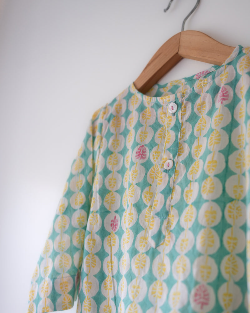 Rasa Green Monstera Full Sleeve Cotton Kurta