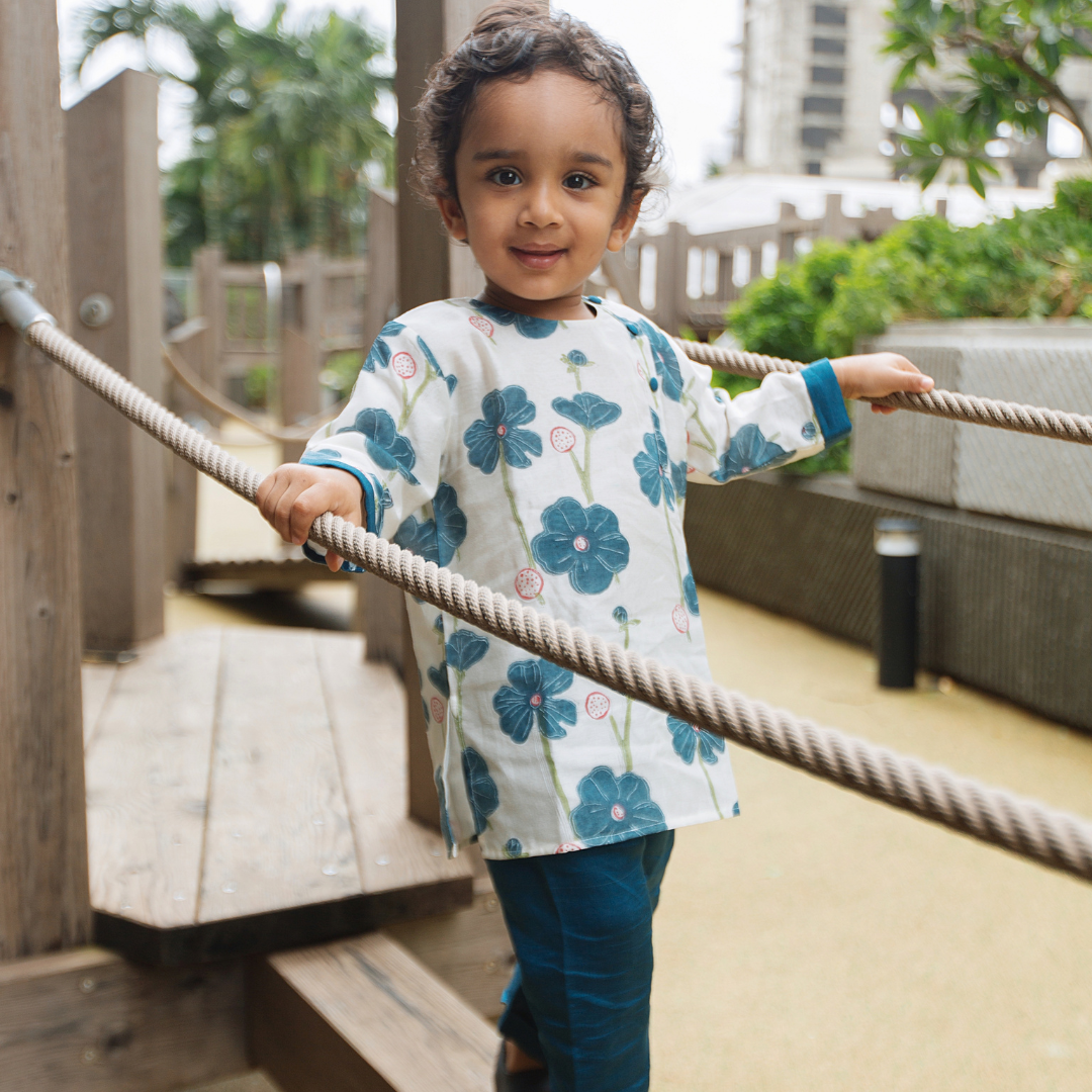 Chanderi Kurta Pyjama Set - Poppy Fields (Sapphire)