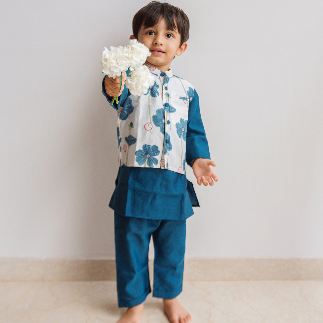 Chanderi Kurta Pyjama & Bandi Set - Poppy Fields (Sapphire)