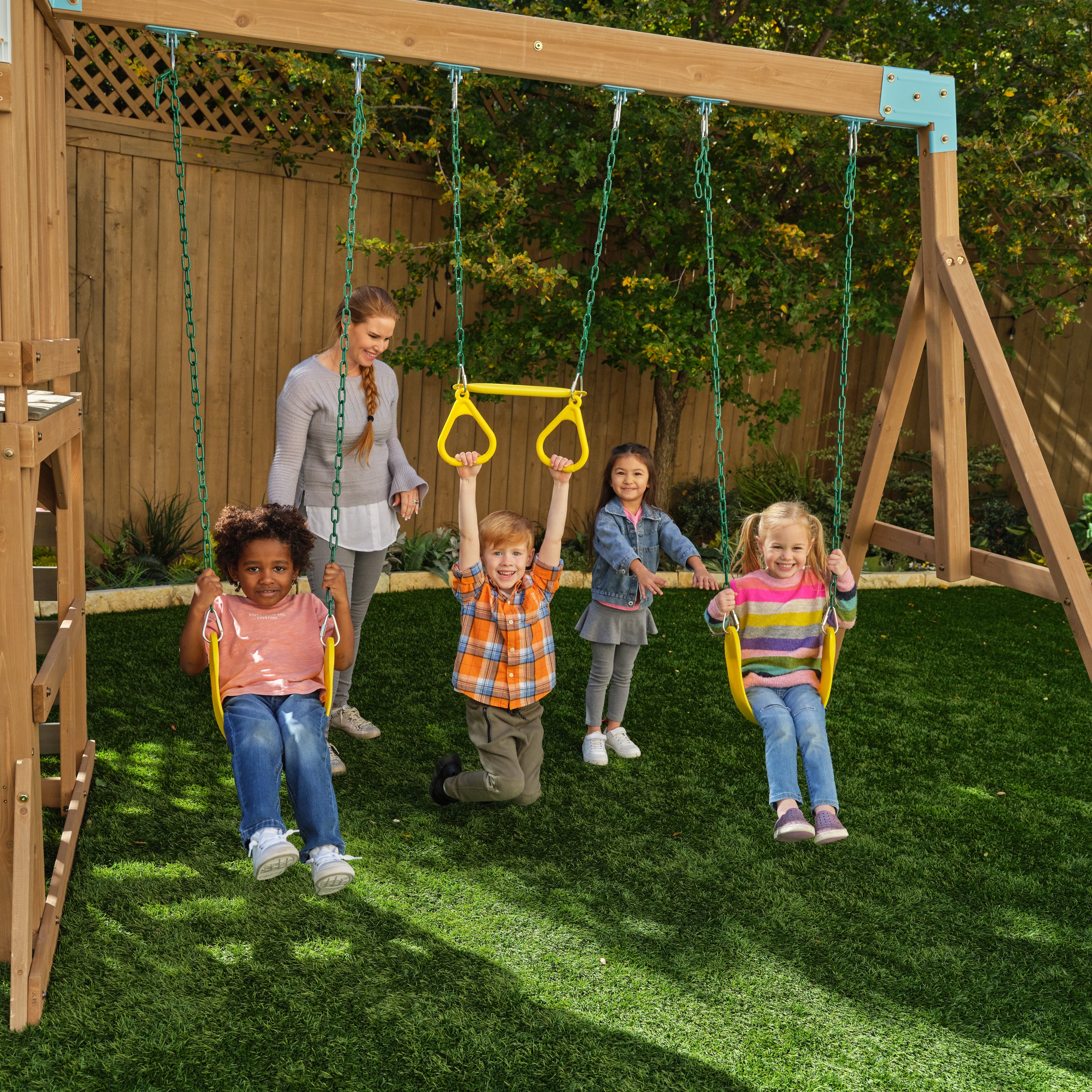 Modern Outdoor Swing Set - Totdot