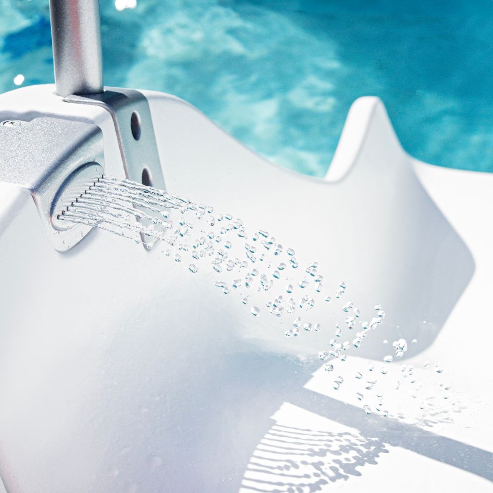 Vero Poolside Slide - White