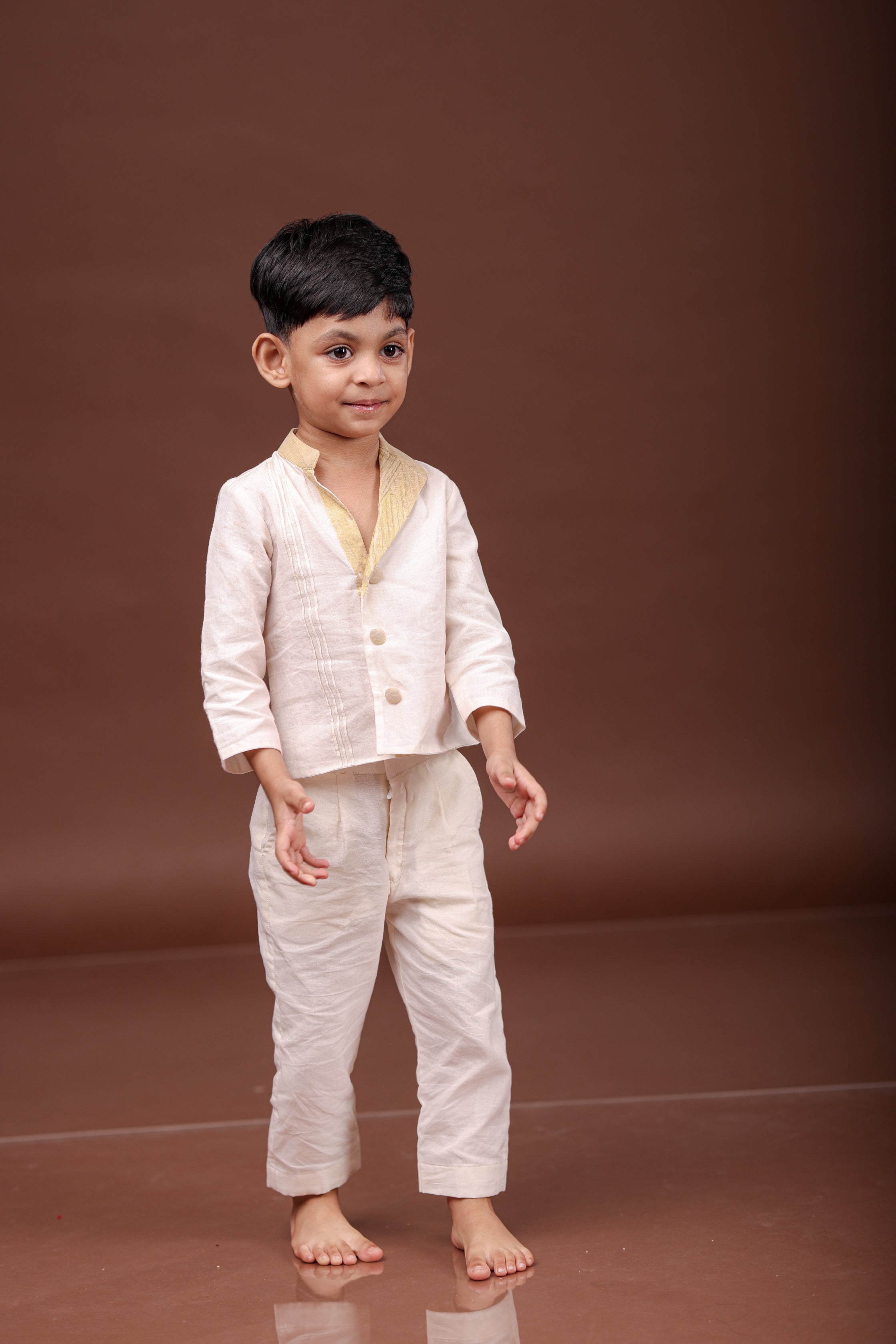 Pallav Short Kurta Set