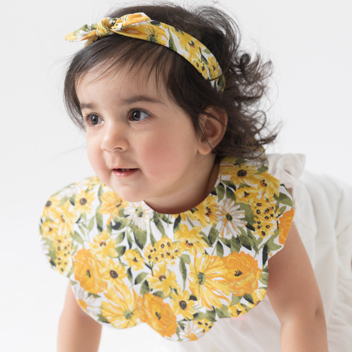 Morning Sunshine Bib + Bow Set - Totdot