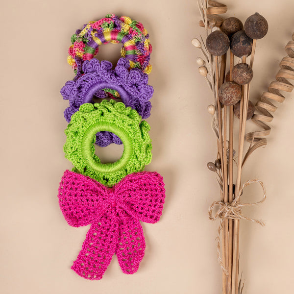 Cuddle Buds - Crochet Scrunchies/ Pink Big Bow- Gift Set