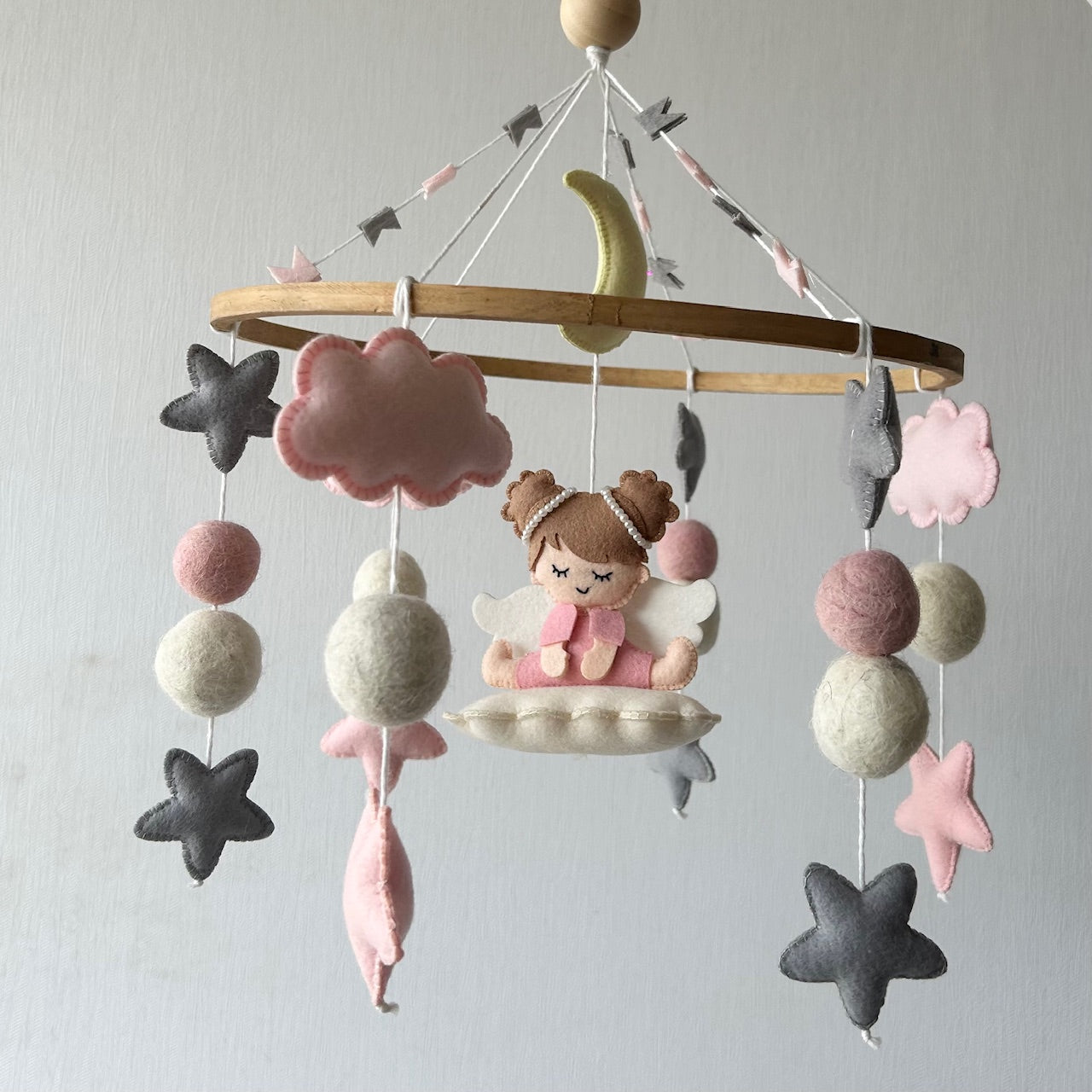 Angel’s Cloud Haven - Cot / Crib Mobile