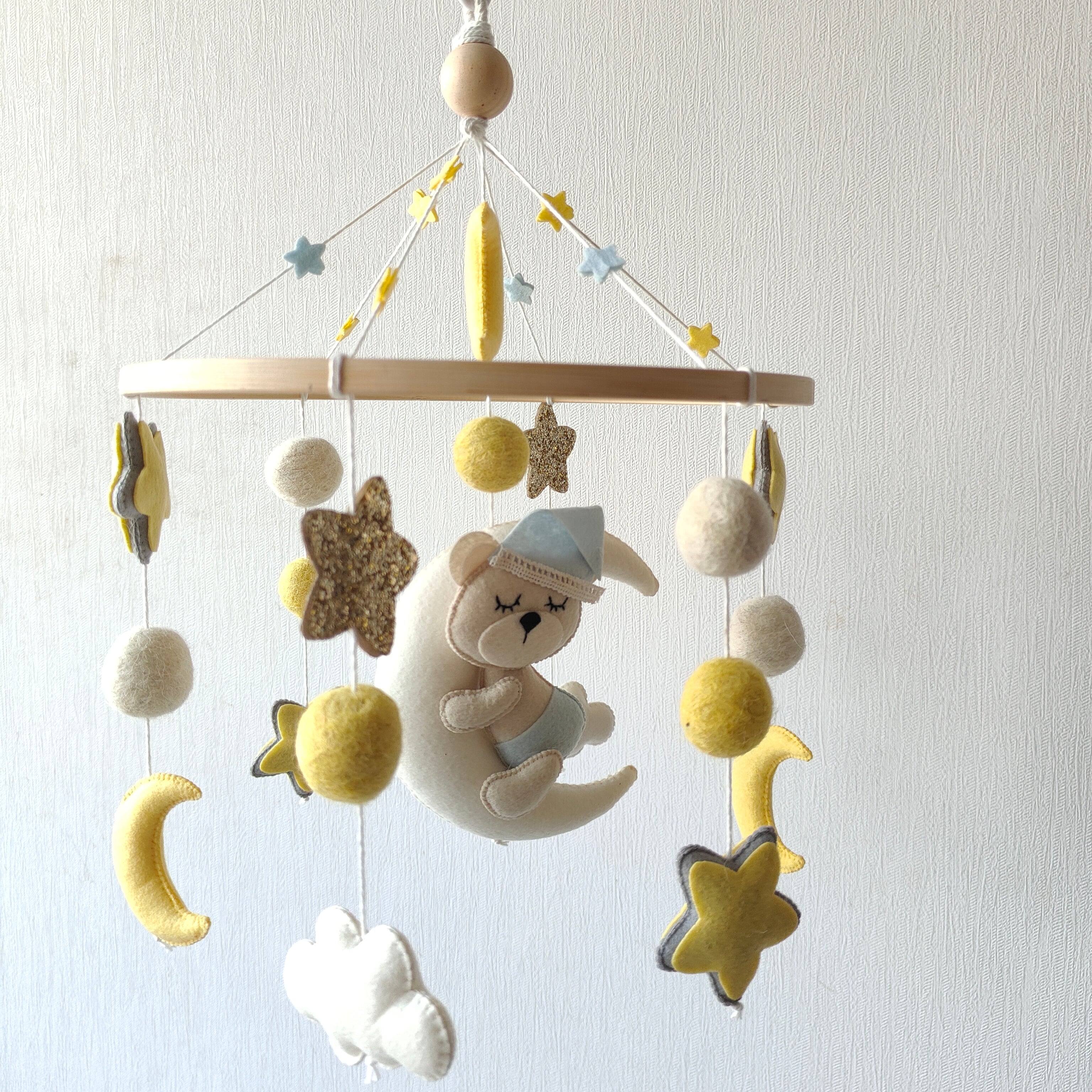 Dreaming Teddy Bear - Cot / Crib Mobile