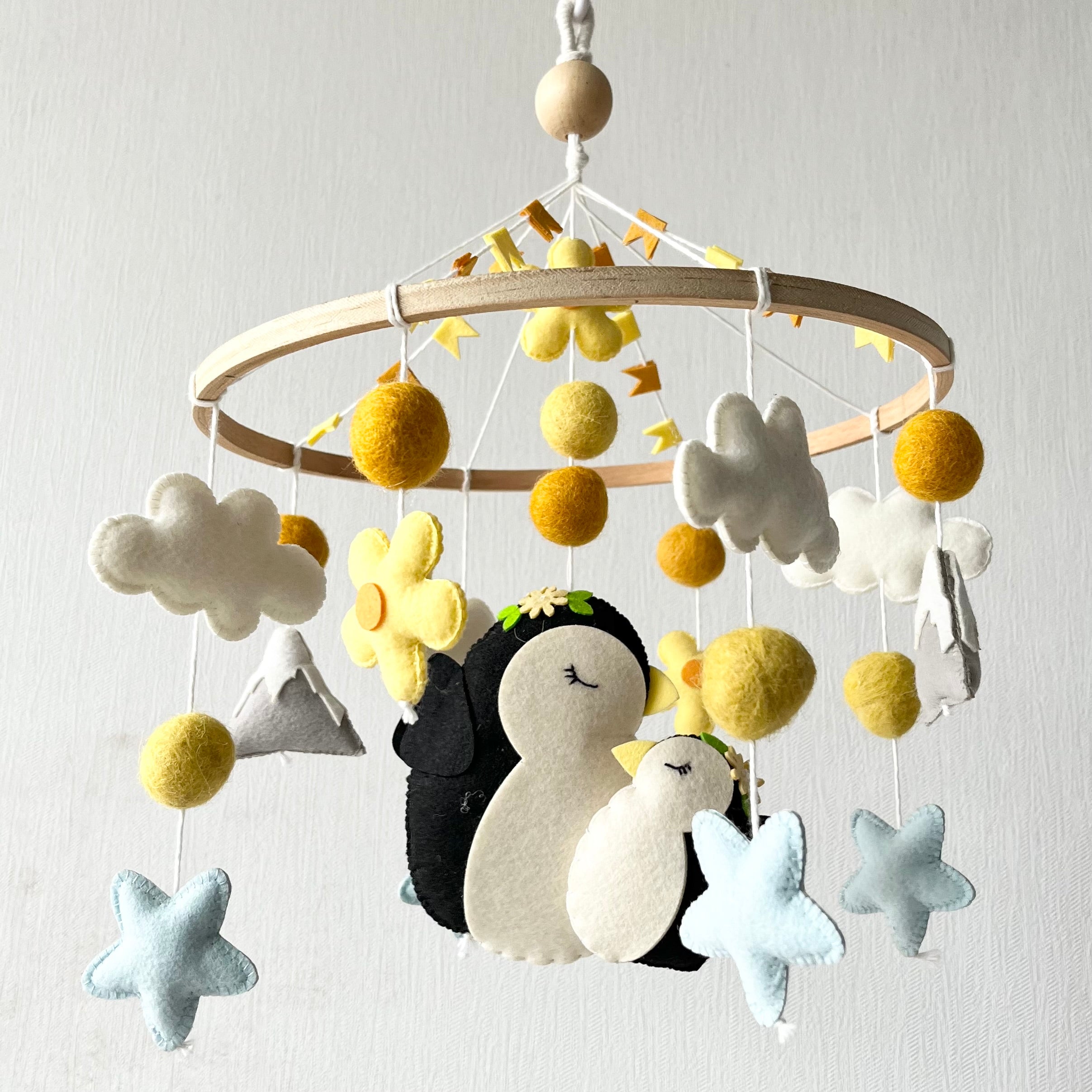 Penguin Dreamland - Cot / Crib Mobile