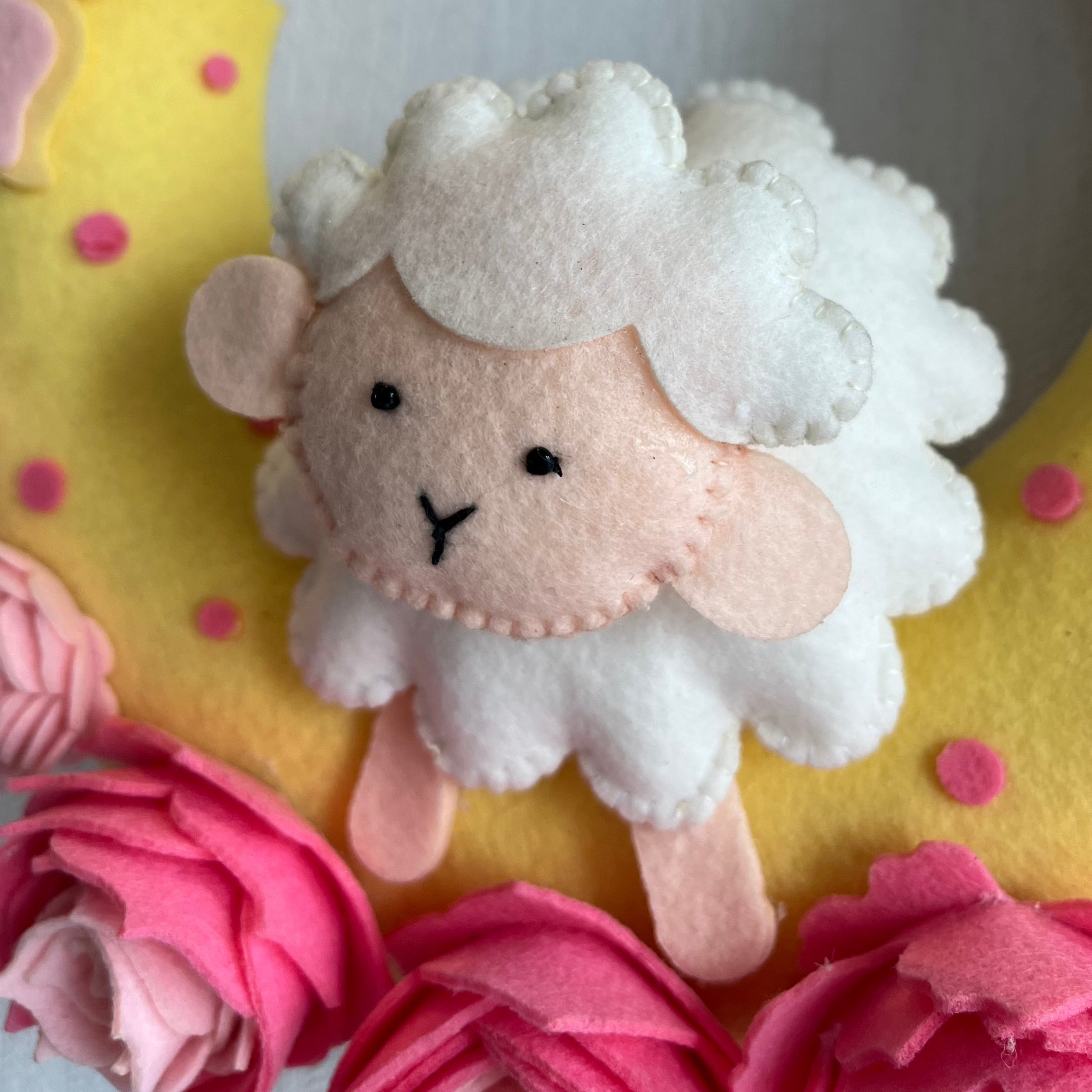 Daisy Sheep Name Hanging