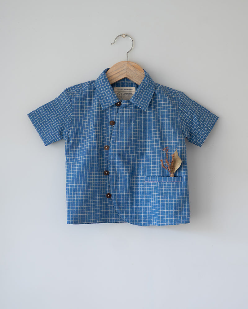 Blue Meadow Curved Placket Checks Shirt In Handwoven Cotton