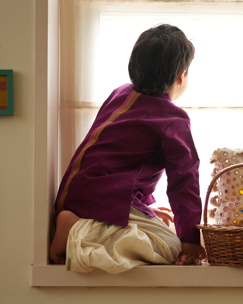 ANAGHA short Indian kurta in purple