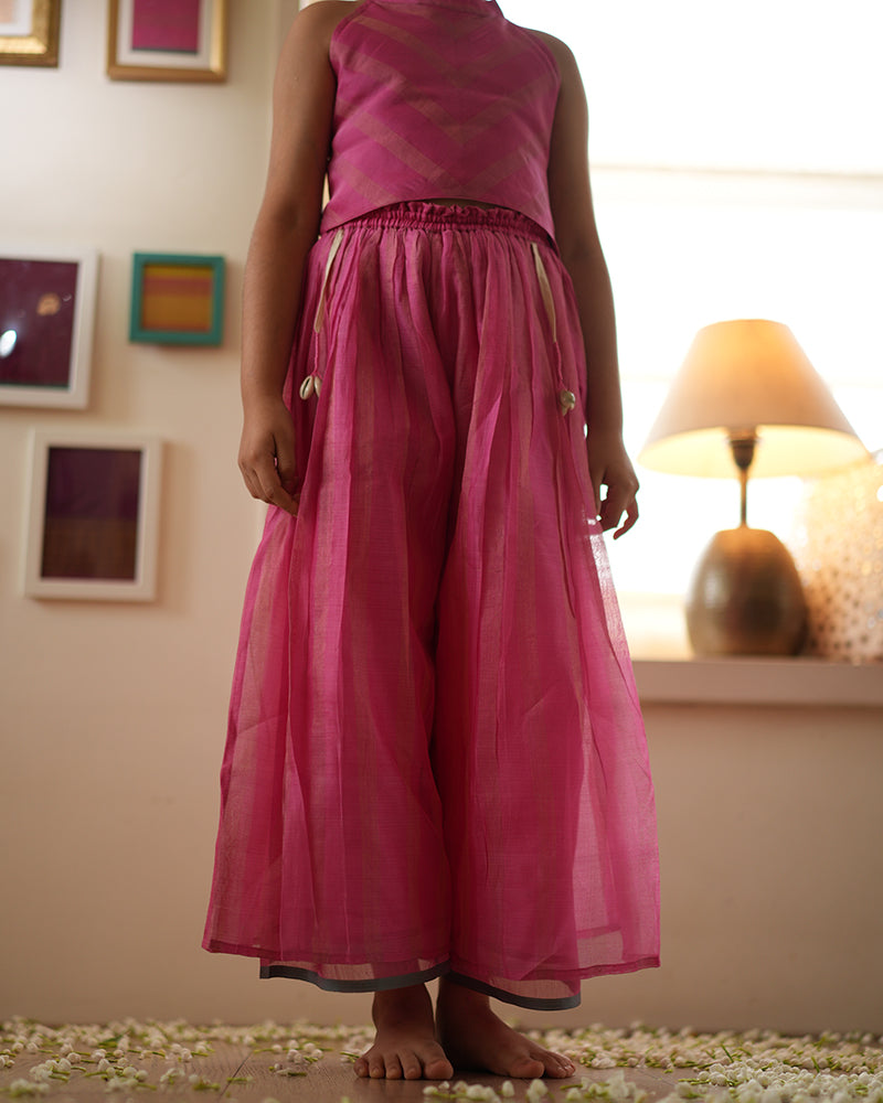 NEELKAMAL coord set in pink and gold