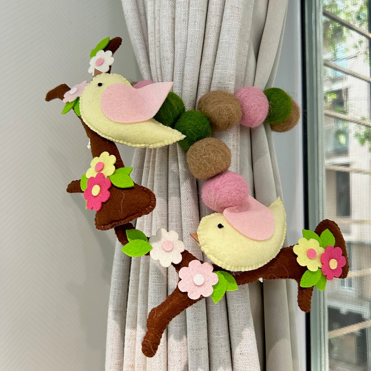 Bird Haven - Curtain Tie