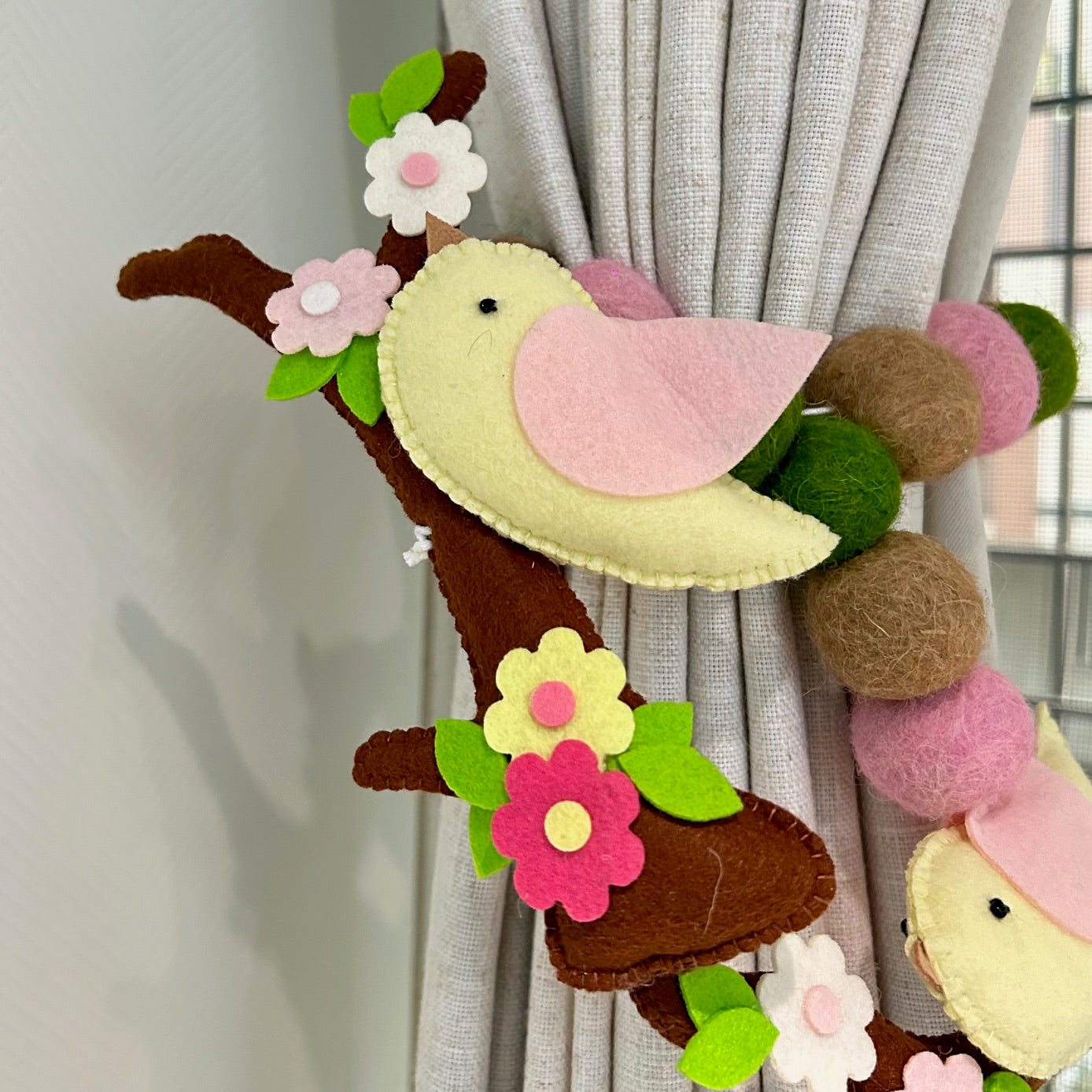 Bird Haven - Curtain Tie