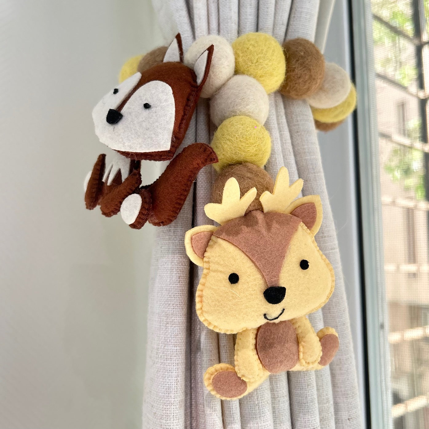 Forest Friends - Curtain Tie