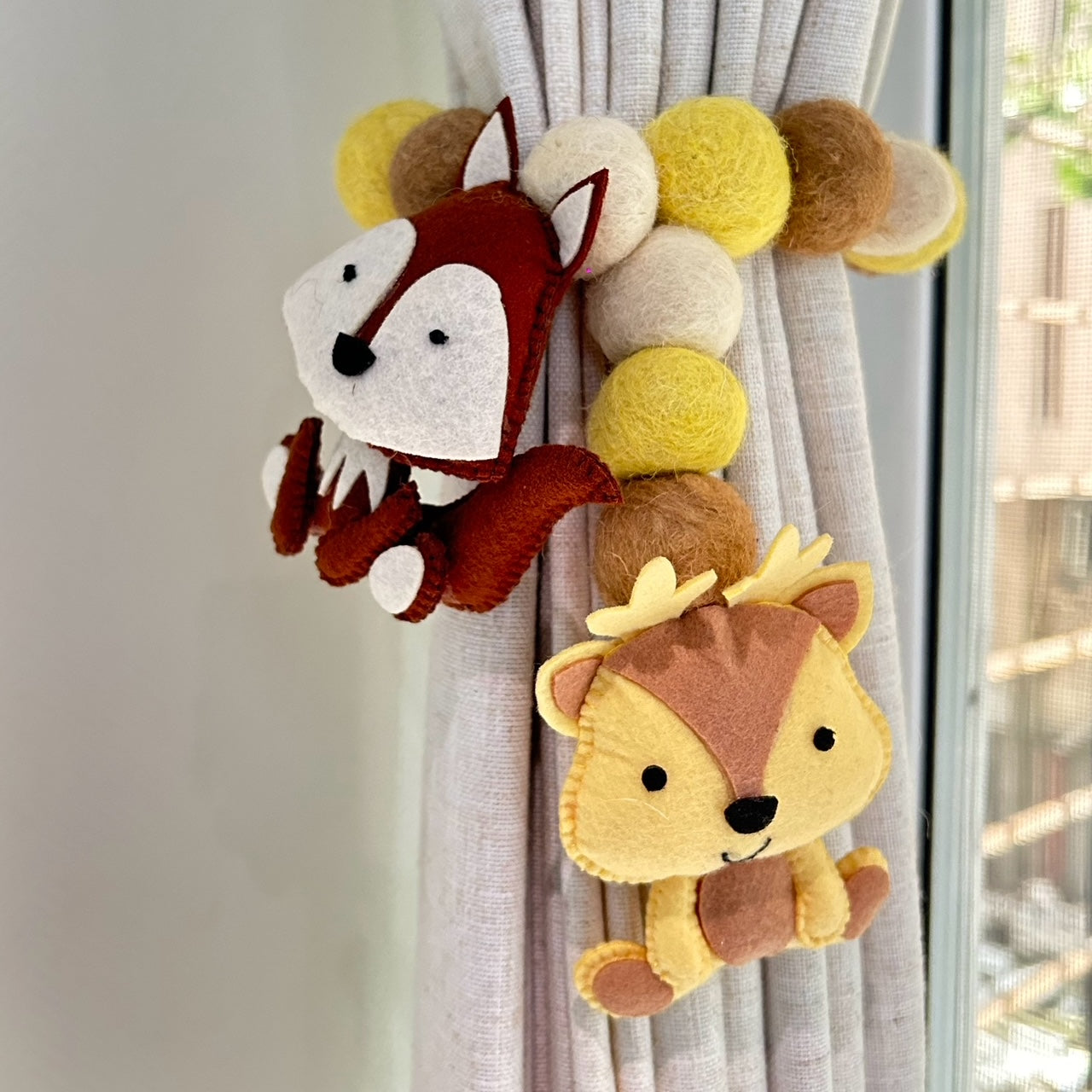 Forest Friends - Curtain Tie