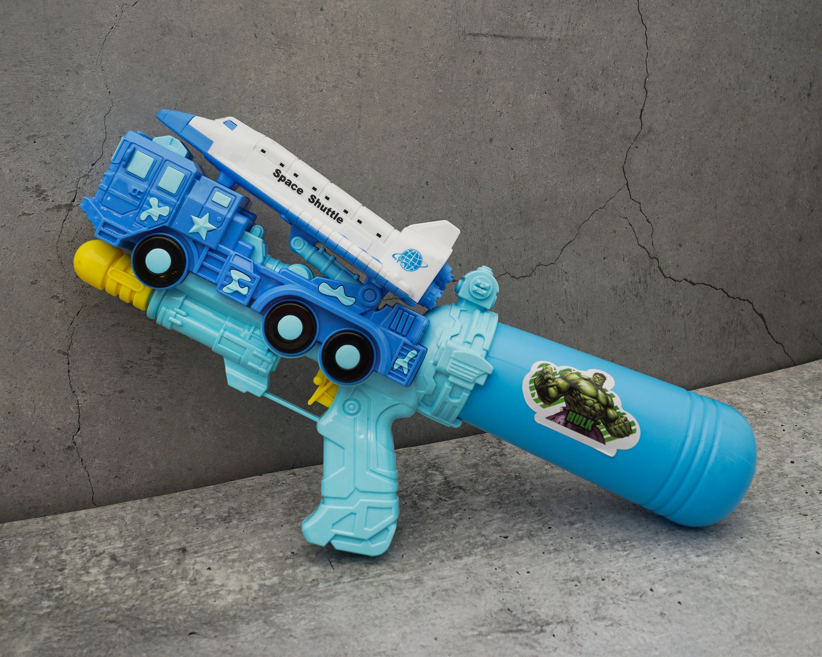 Space shuttle water gun