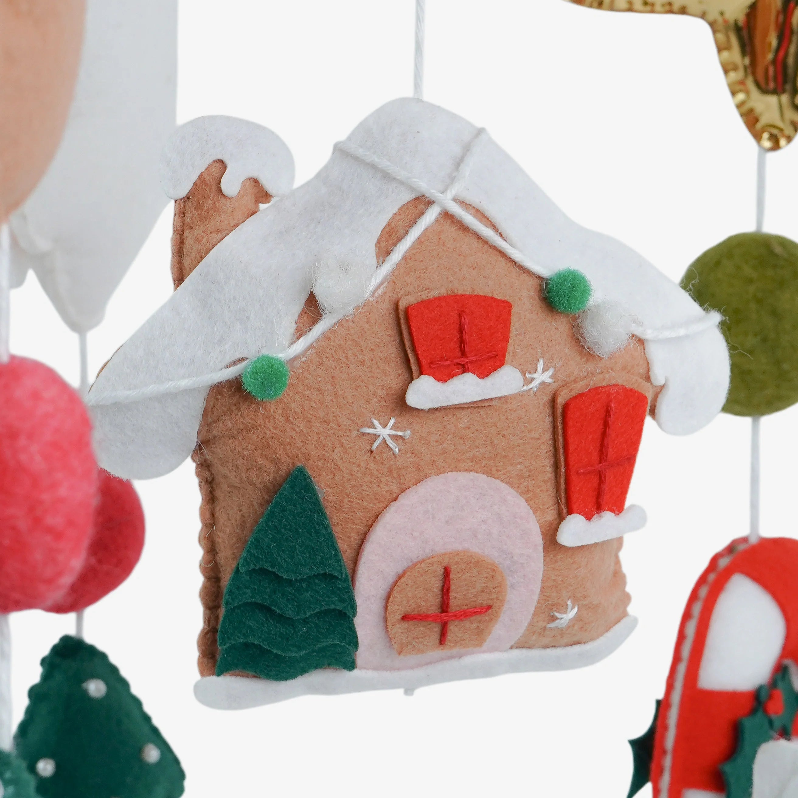 Santa's Sleepy Village - Cot / Crib Mobile