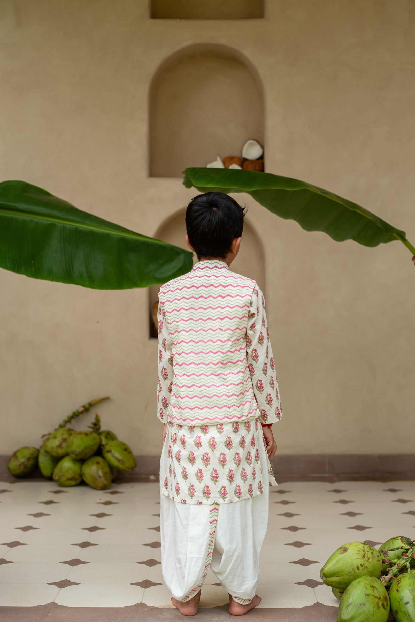 Manika Chevron Kurta Set