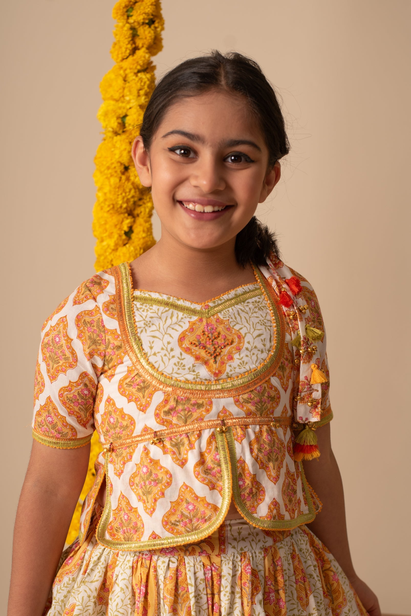 Jharokha Parandi - Hair Accessory