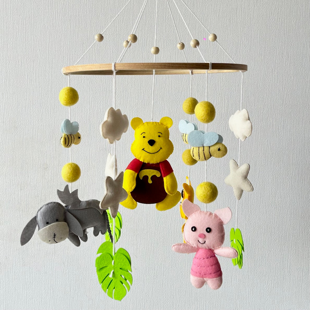 Winnie And Friends - Cot / Crib Mobile