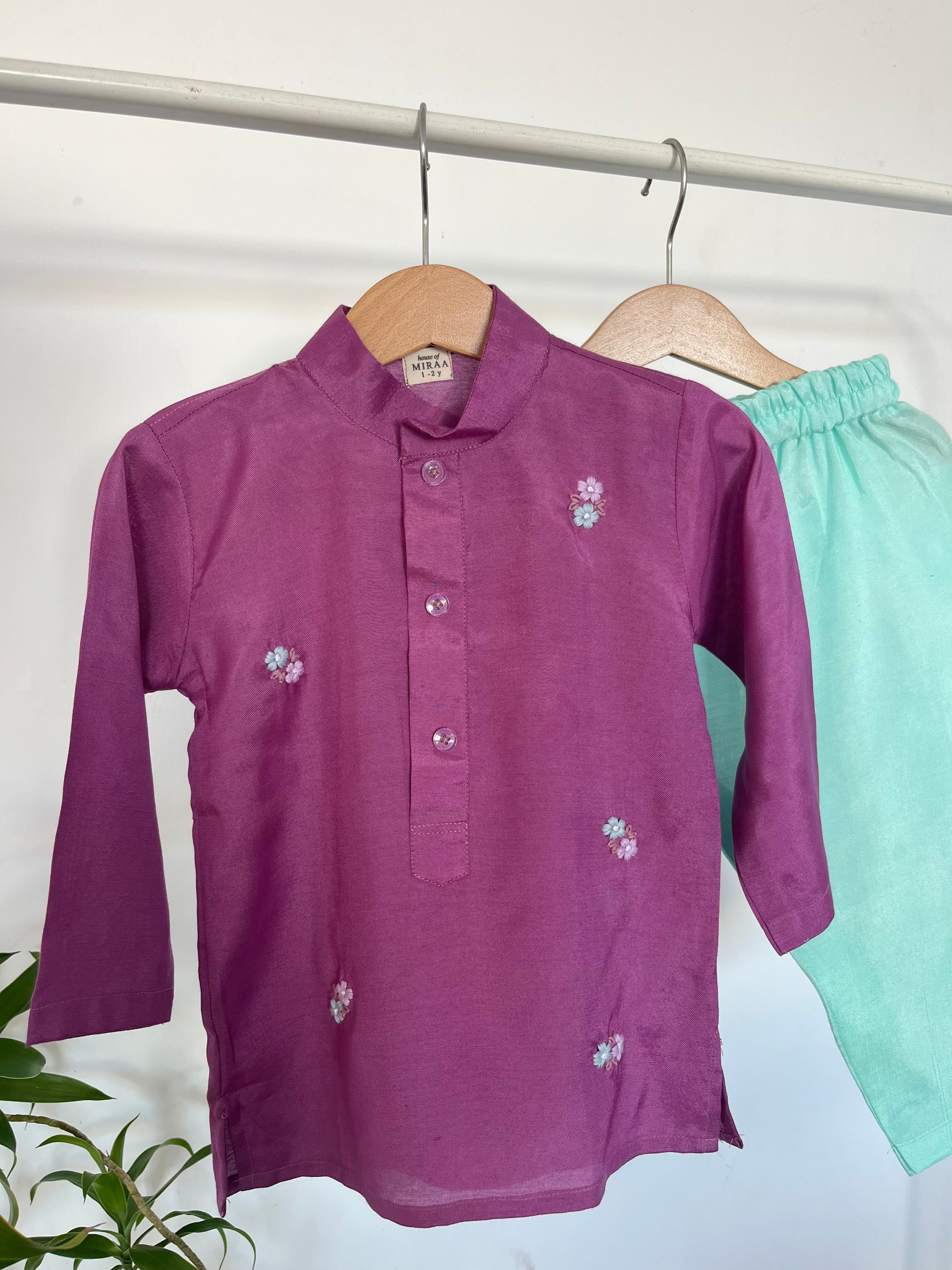 Asvah Kurta Set