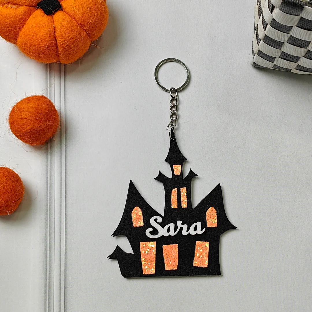 Personalised Halloween Keychain – Haunted House