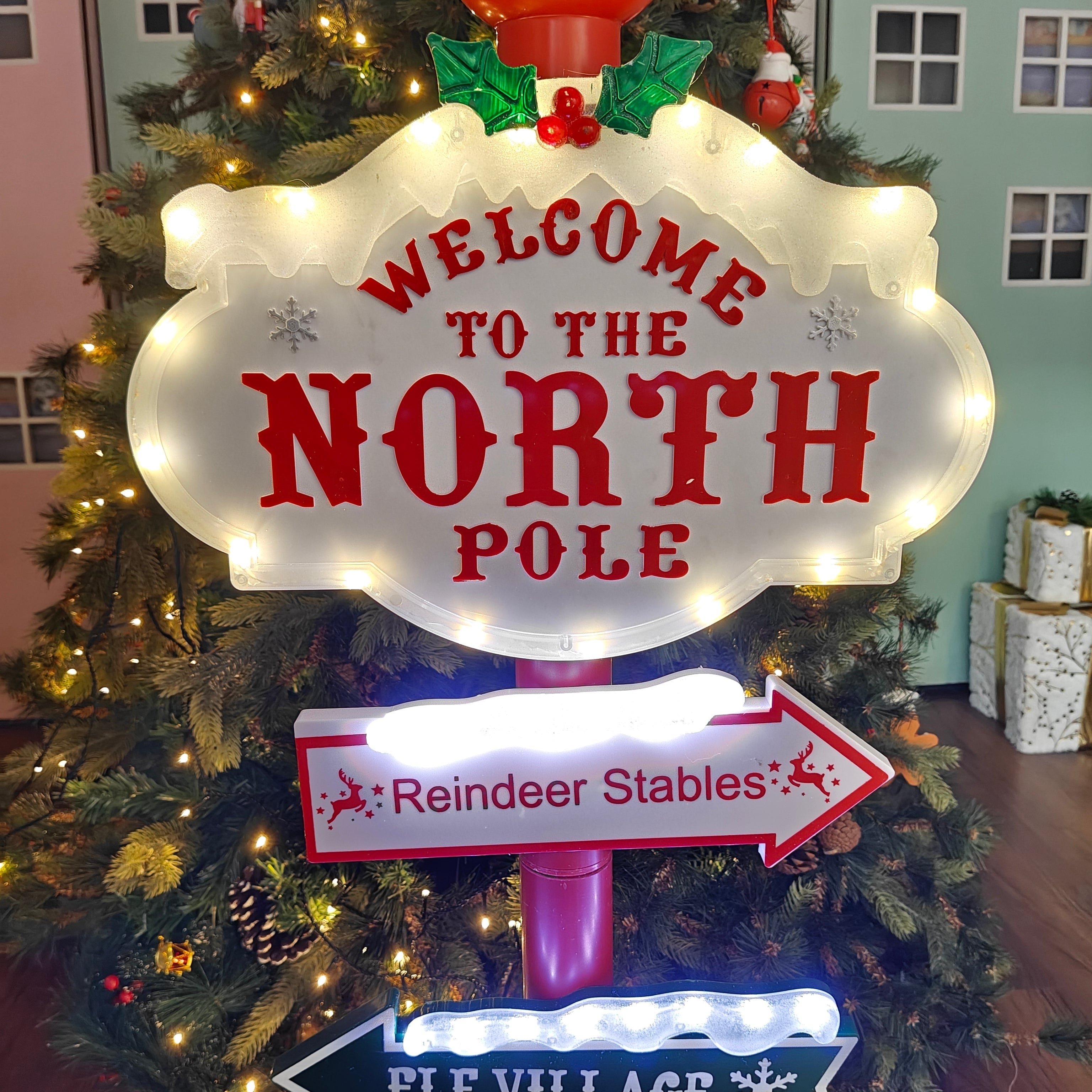 Light-Up North Pole Signpost