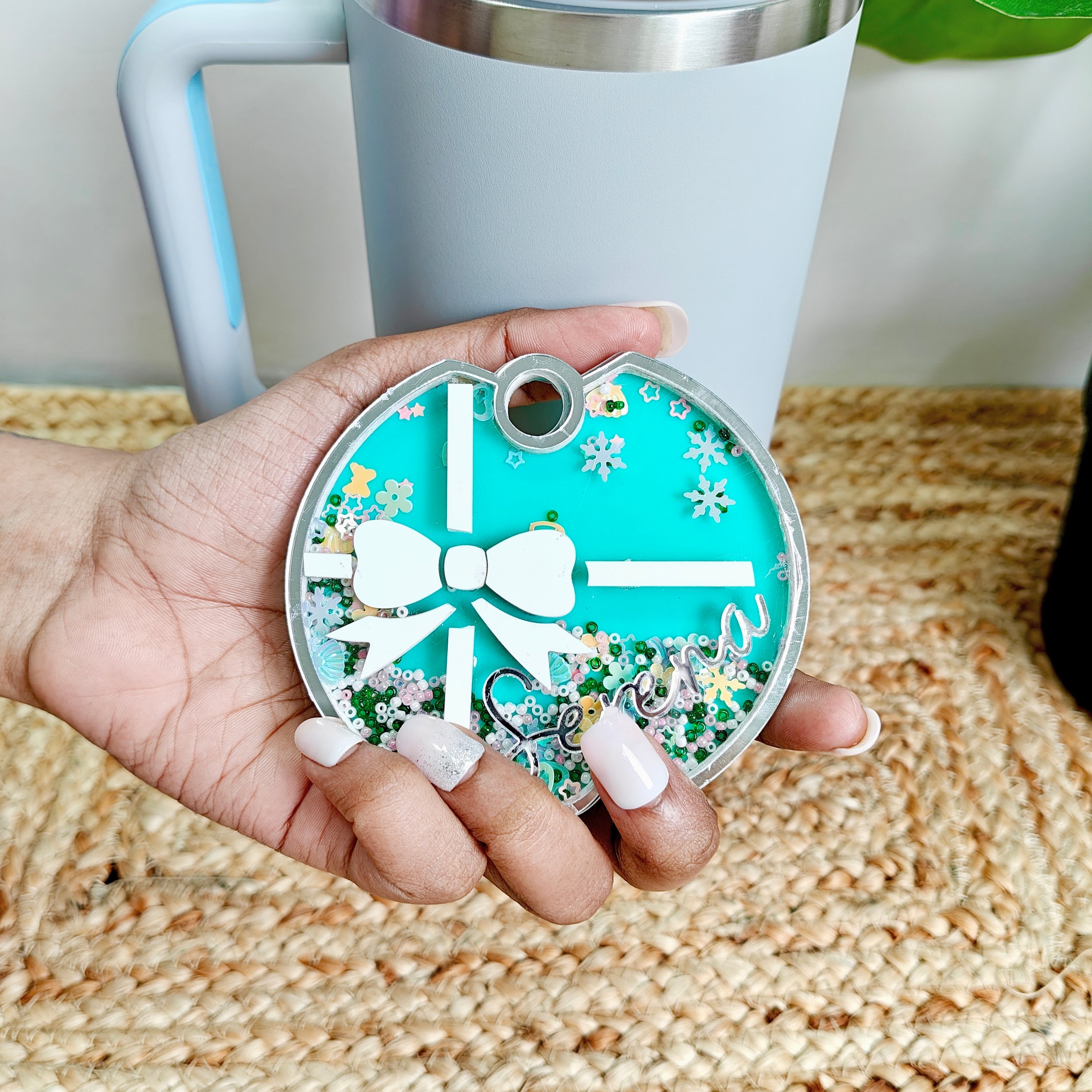 Snowbow - Personalised Shaker