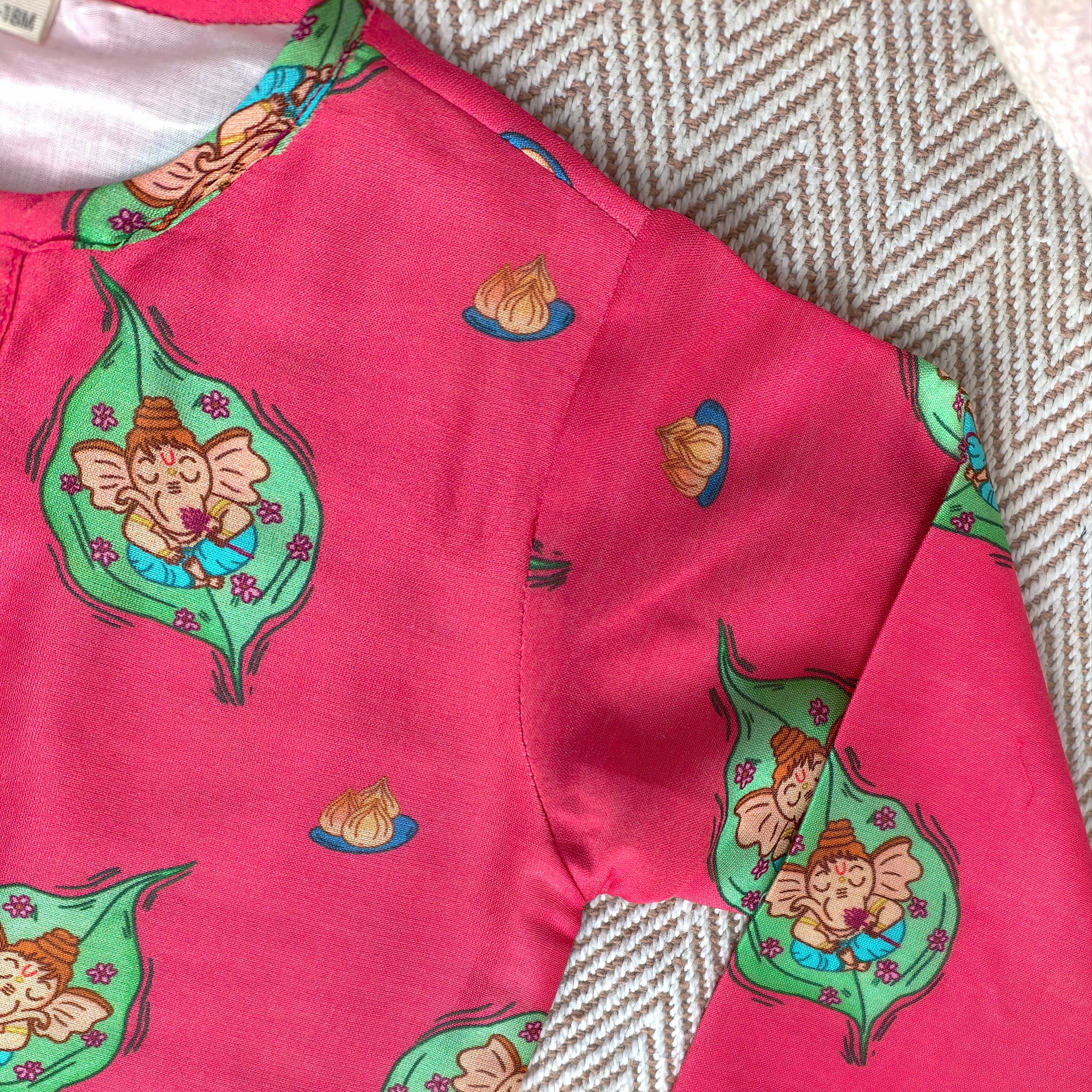 Mul Chanderi Unisex 'In the Light of Lord Ganesha'  Kurta