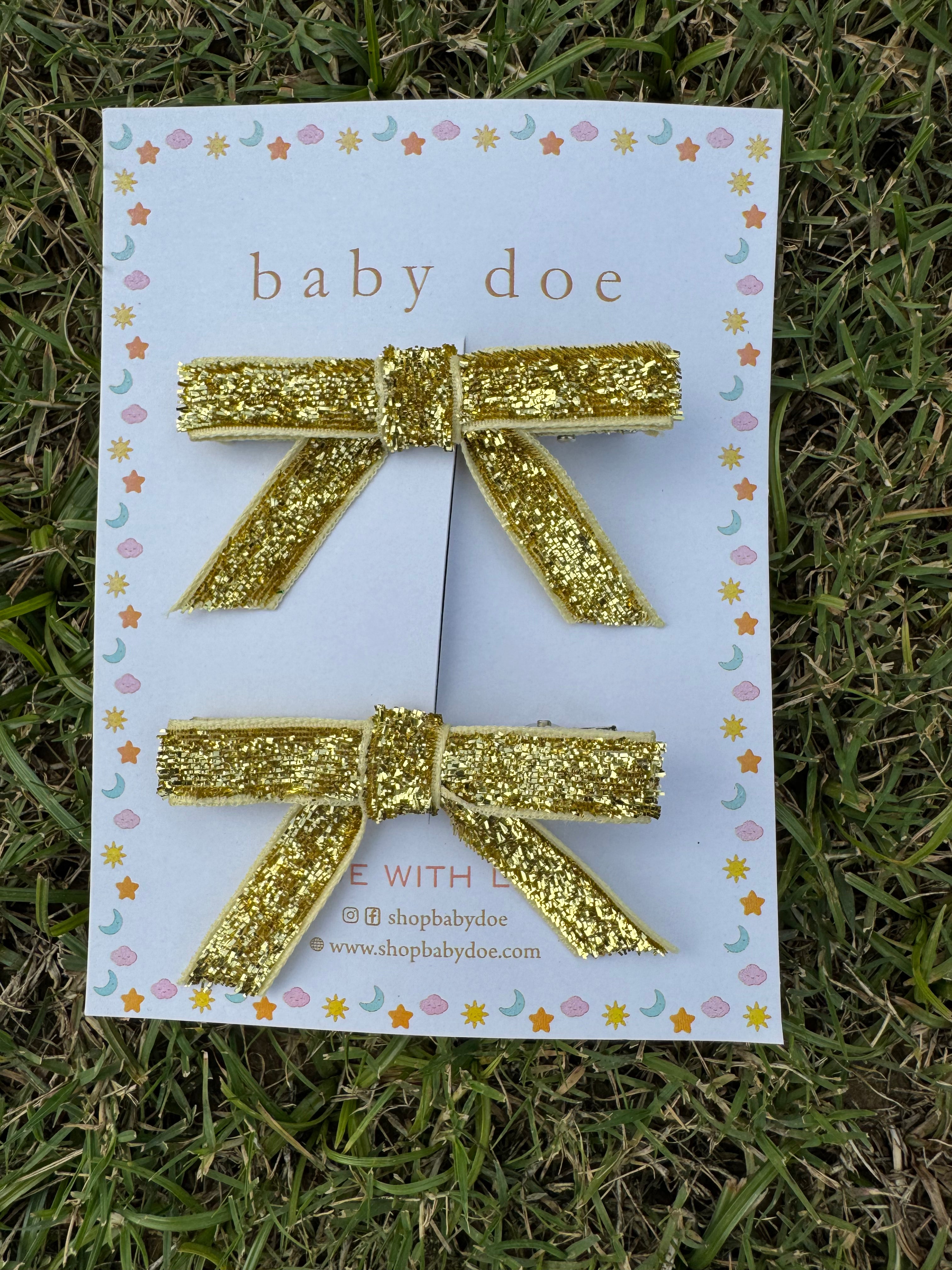 Gold Glitter Bows