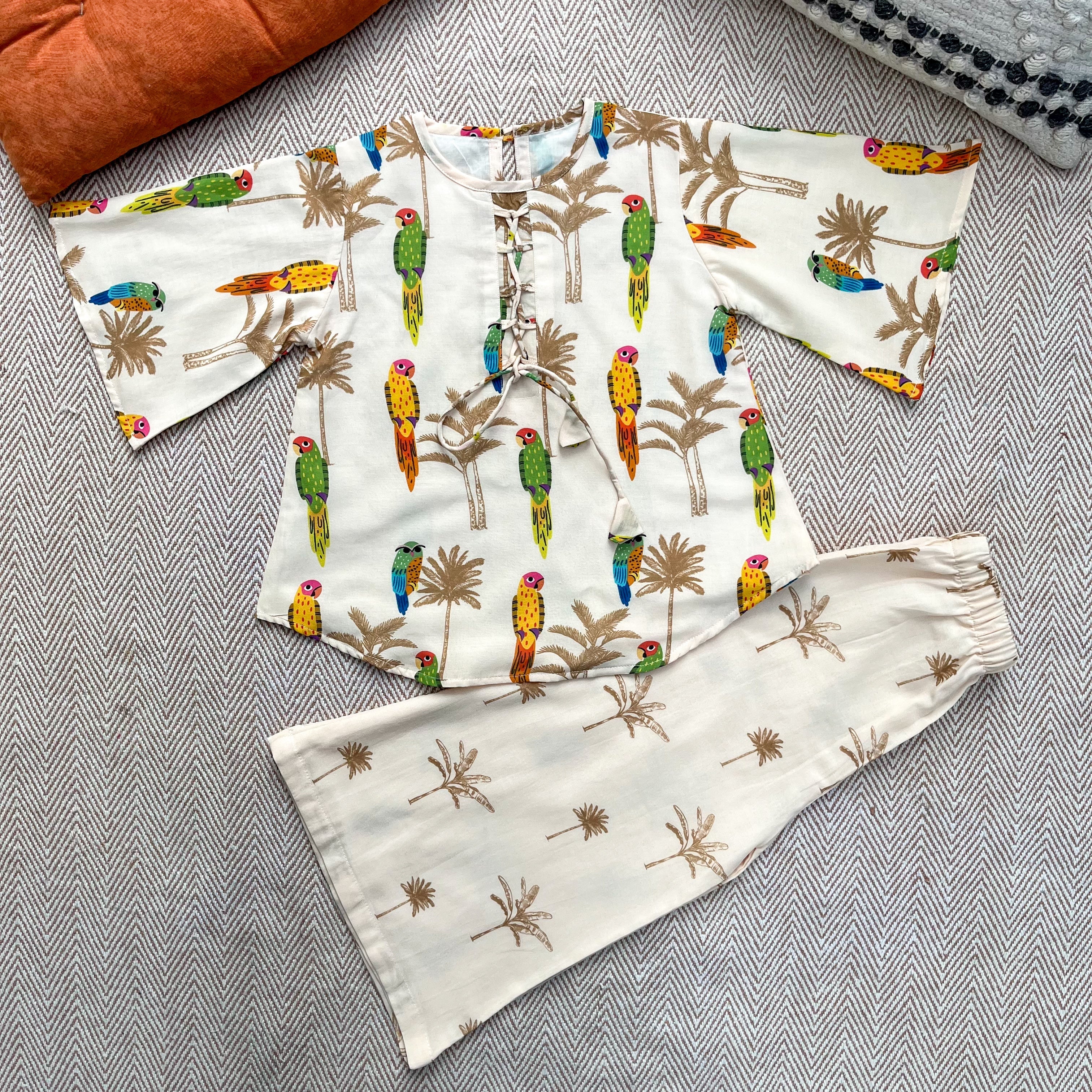 Chanderi 'Parrot Party' Kurta Set for Girls