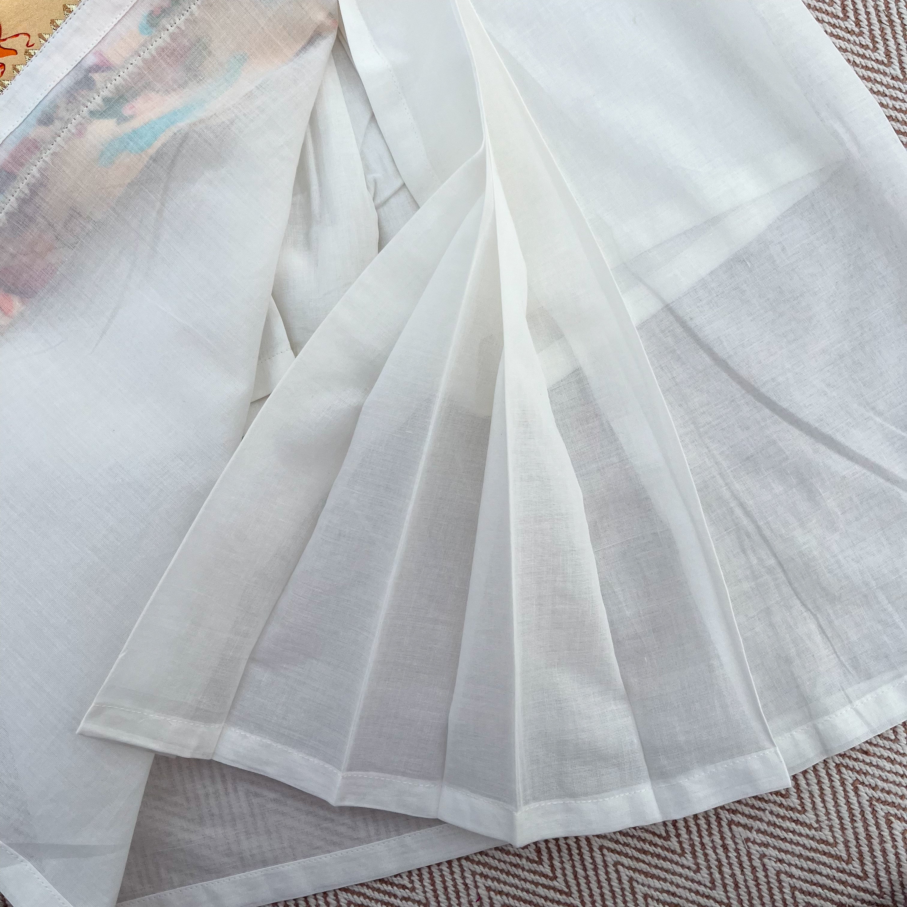 Mul Chanderi "Aaroo, Iro Iro Iro" kurta with Munddu