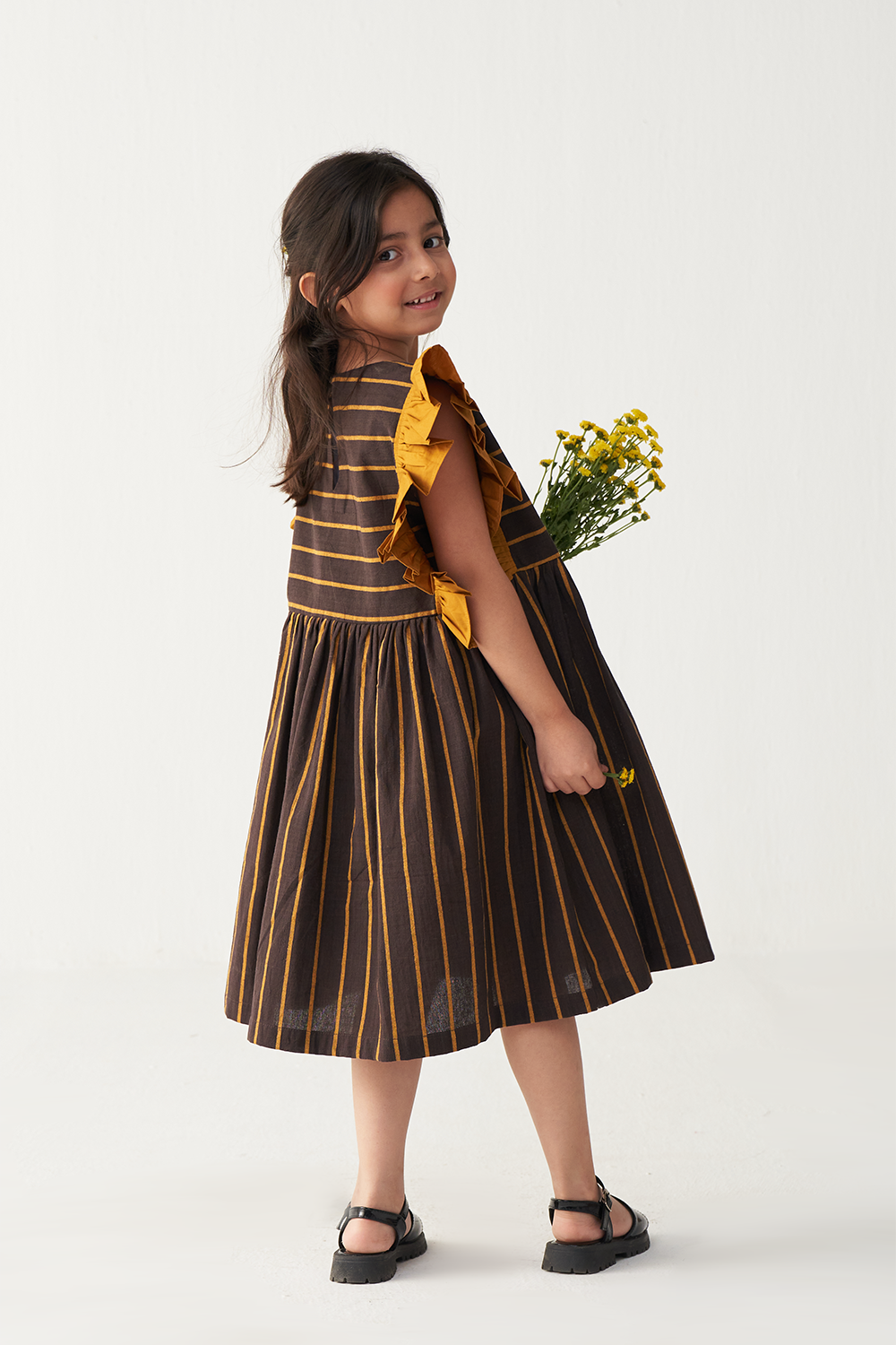 FRILL SLEEVE DRESS