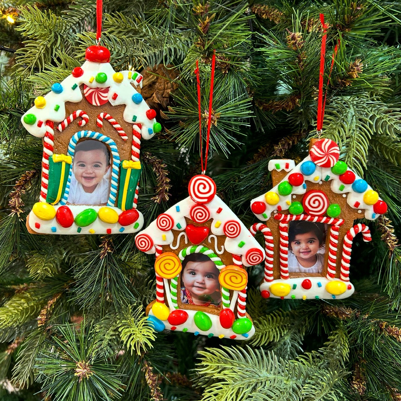 Cozy Cottage Keepsake / Photoframe Ornaments - Set of 3