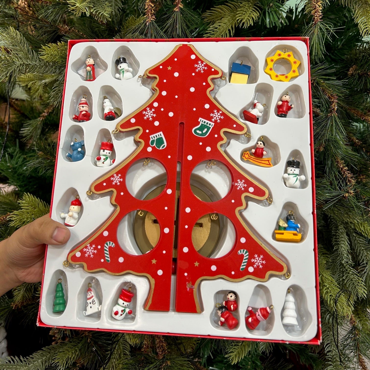 Wooden DIY 3D Winter Wonderland Tabletop Tree With 20 Ornaments - Red