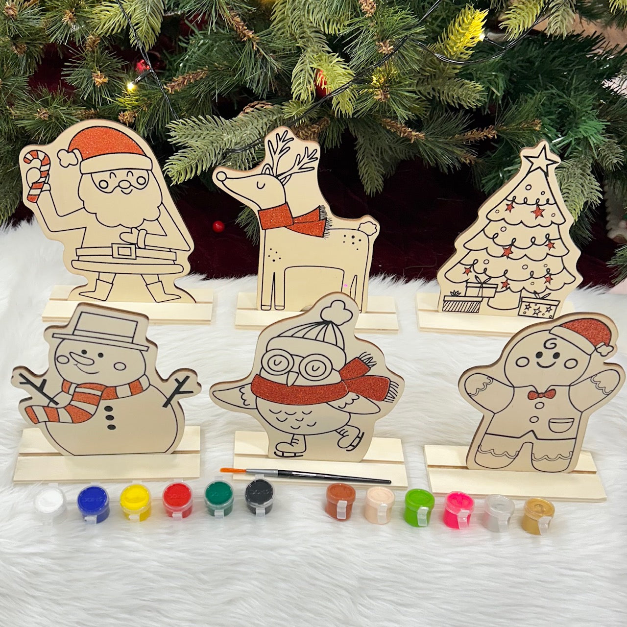 Wooden DIY Xmas Paintkit With Stands - Set of 6