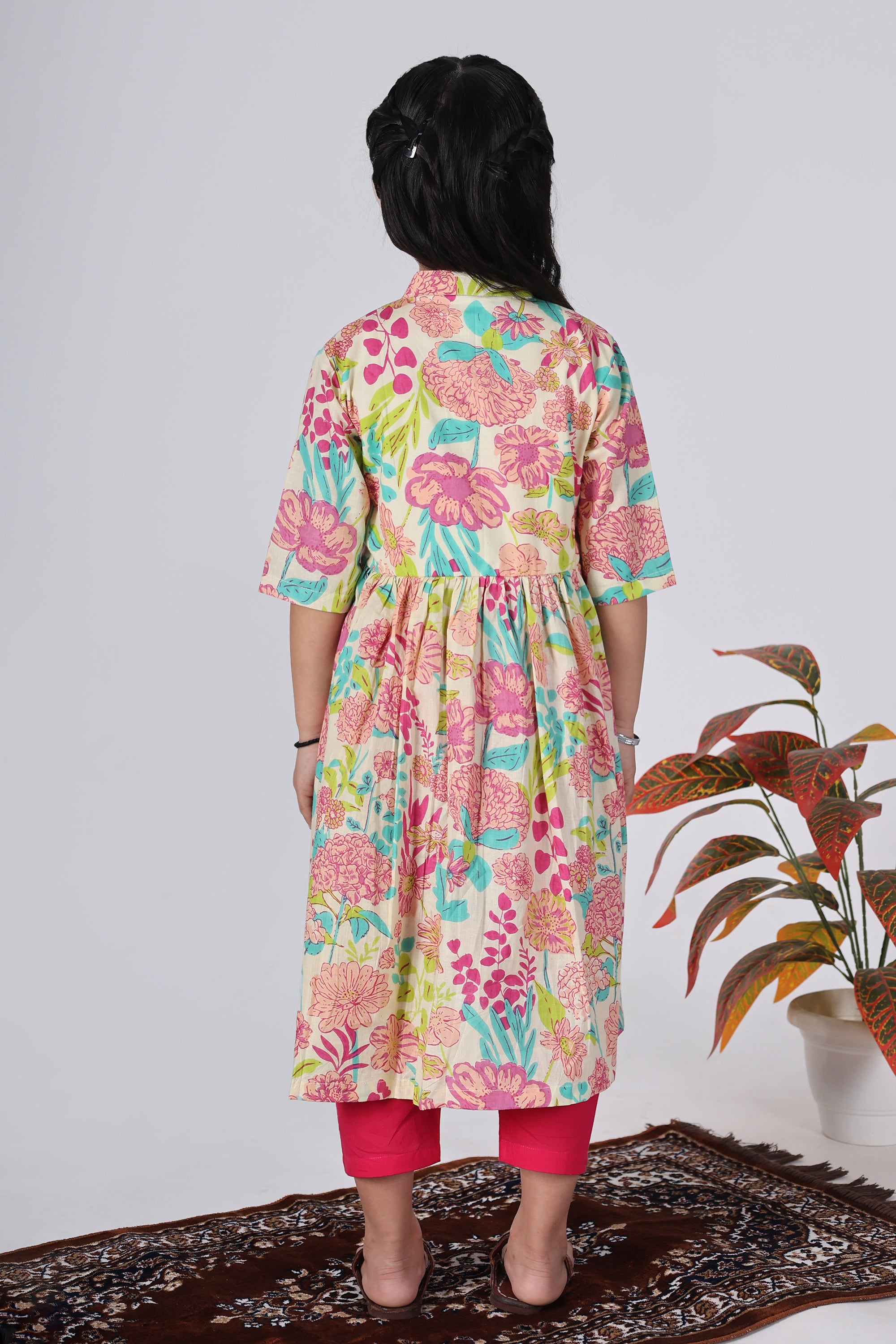 Camellia Kurta Set