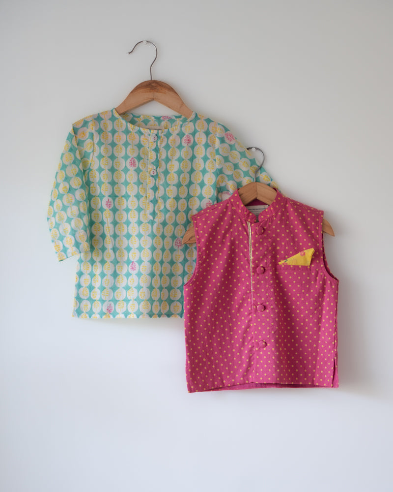 Kumkum Magenta Polka Cotton Bandi Jacket