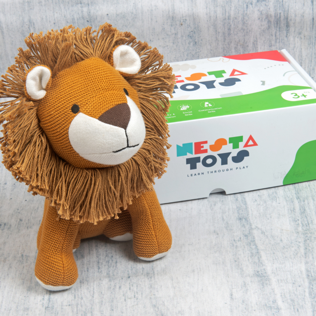 Leo the Lion - Knitted Cotton Animal Plush Toy for Kids