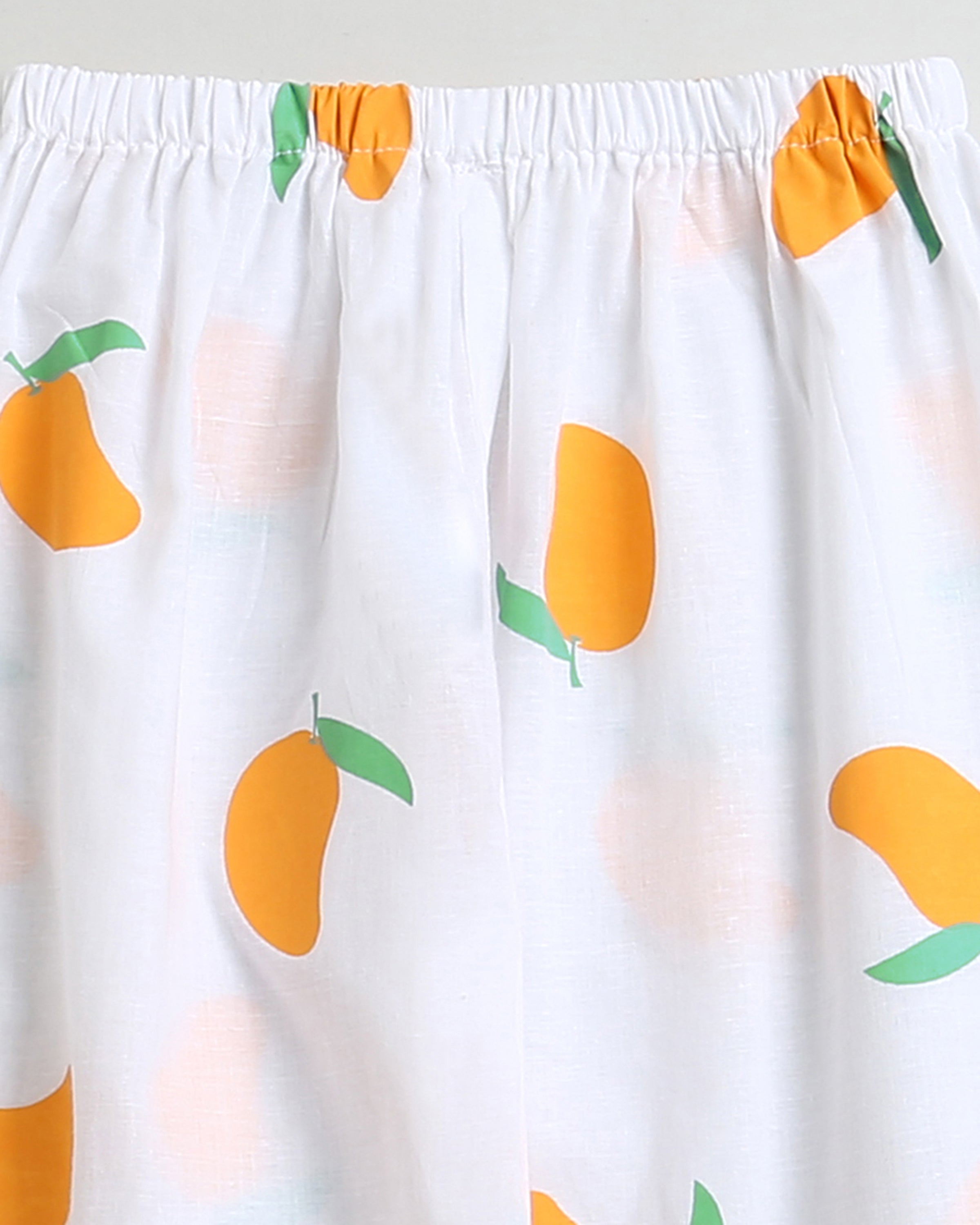 A Juicy Mango - Unisex Nightwear