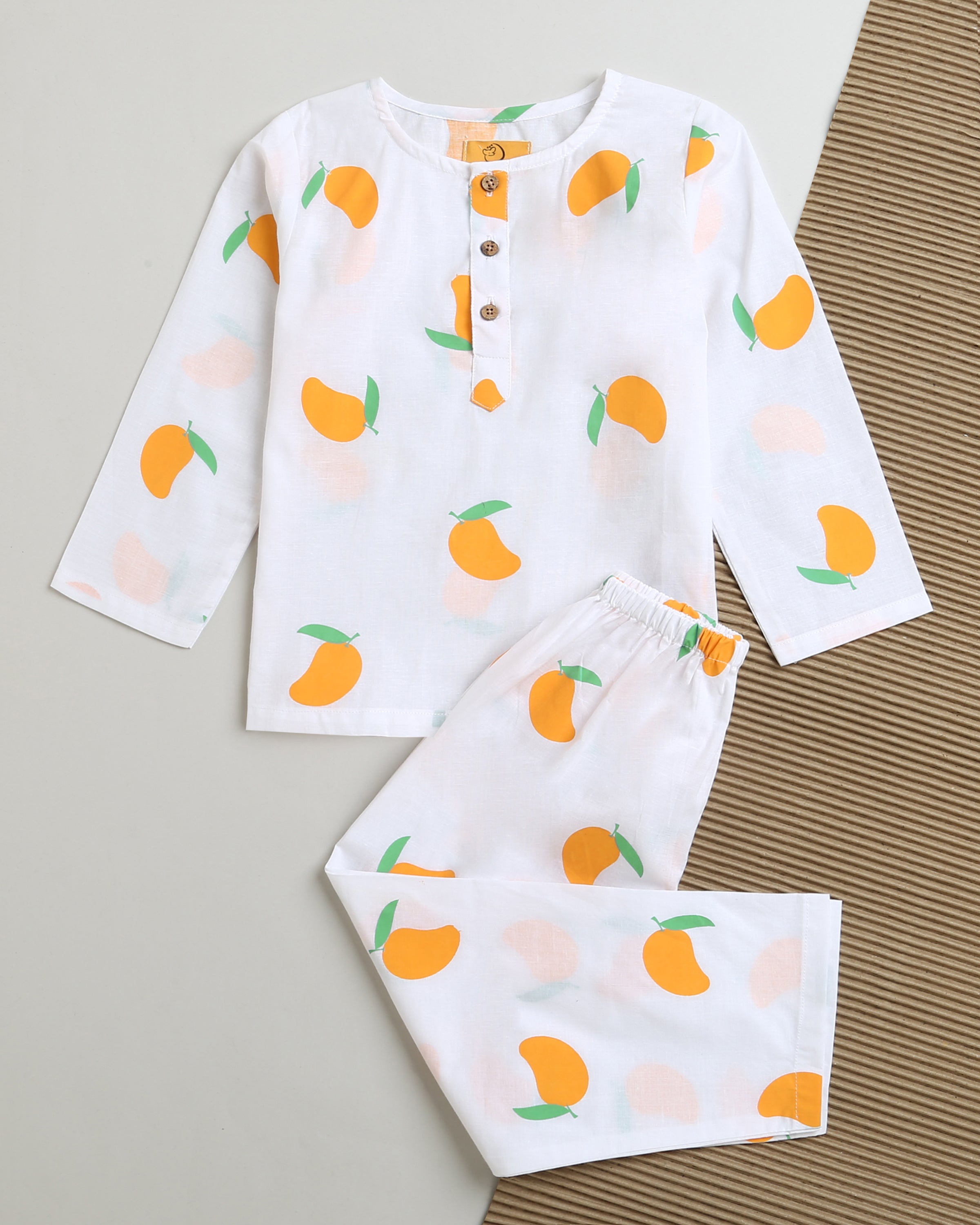 A Juicy Mango - Unisex Nightwear