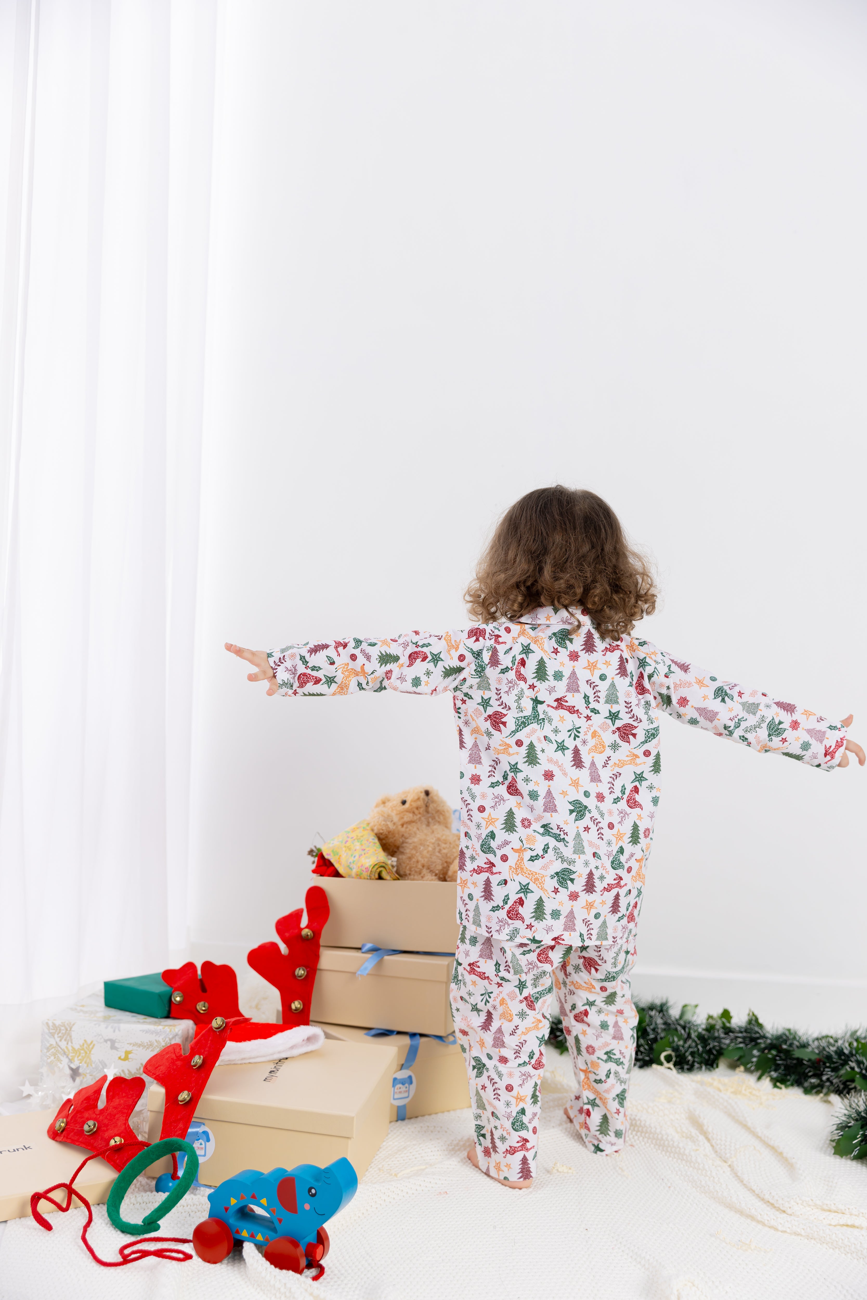 Snowy Christmas Jammies Set