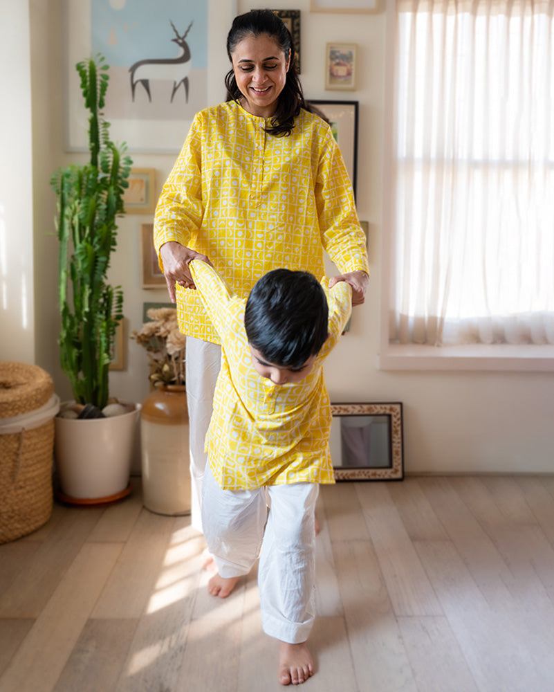 I want to be like grandpa’ kurta pajama set in yellow moon chase - Grown up version