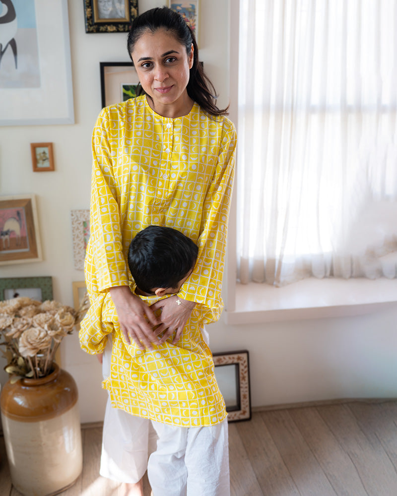 I want to be like grandpa’ kurta pajama set in yellow moon chase - Grown up version