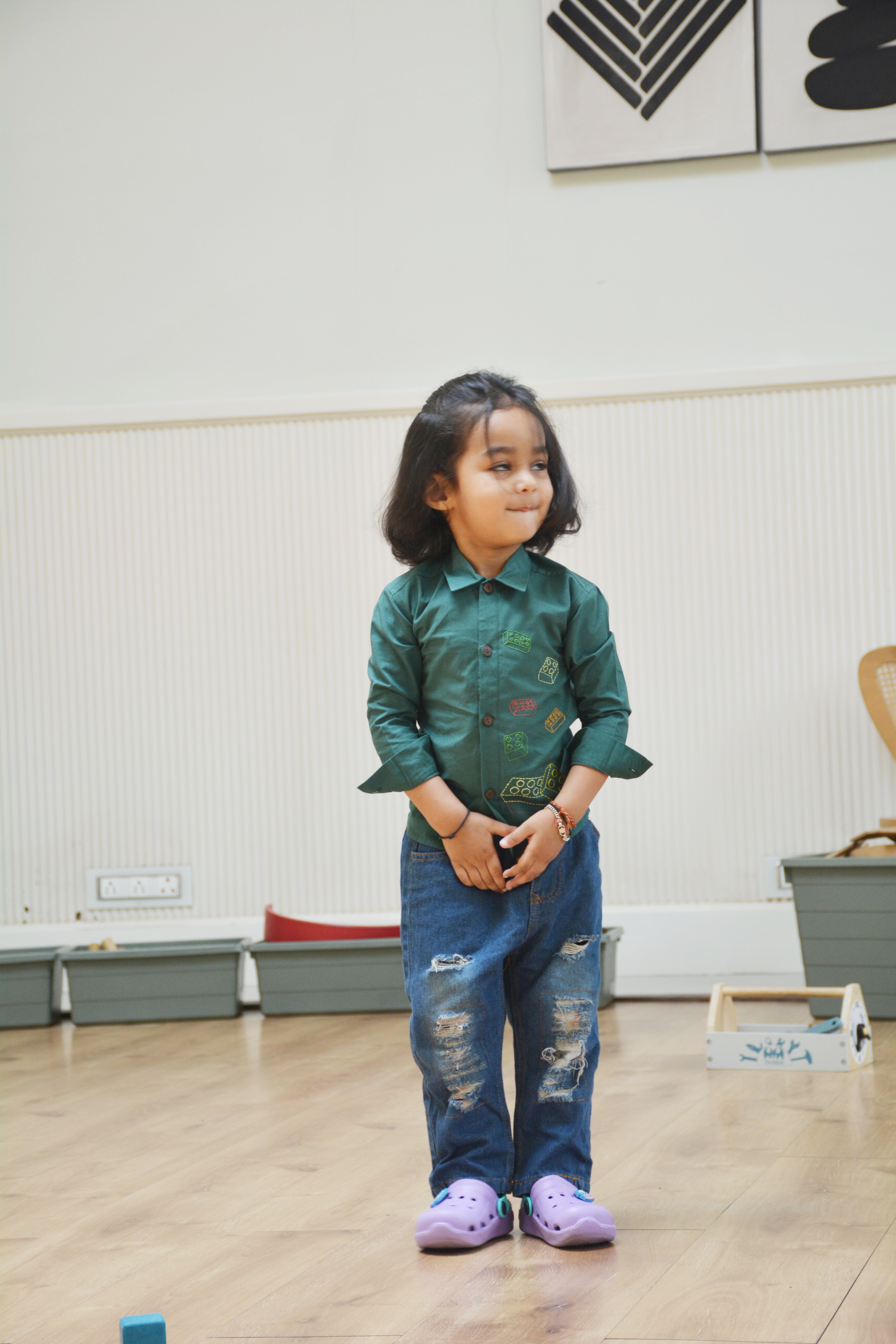 Building Blocks Embroidered Unisex Shirt - Bottle Green - Totdot