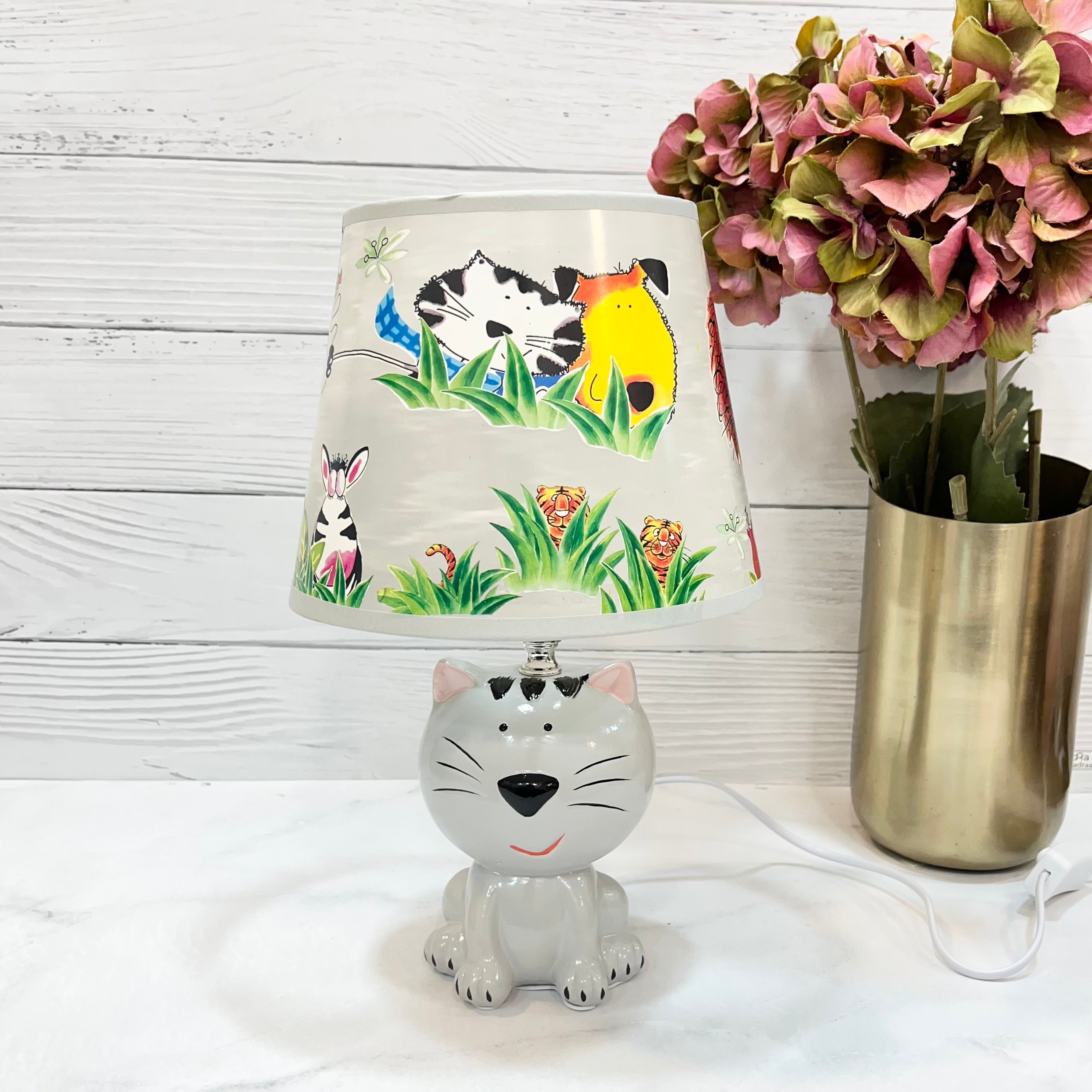 Charming Cat - Night Lamp