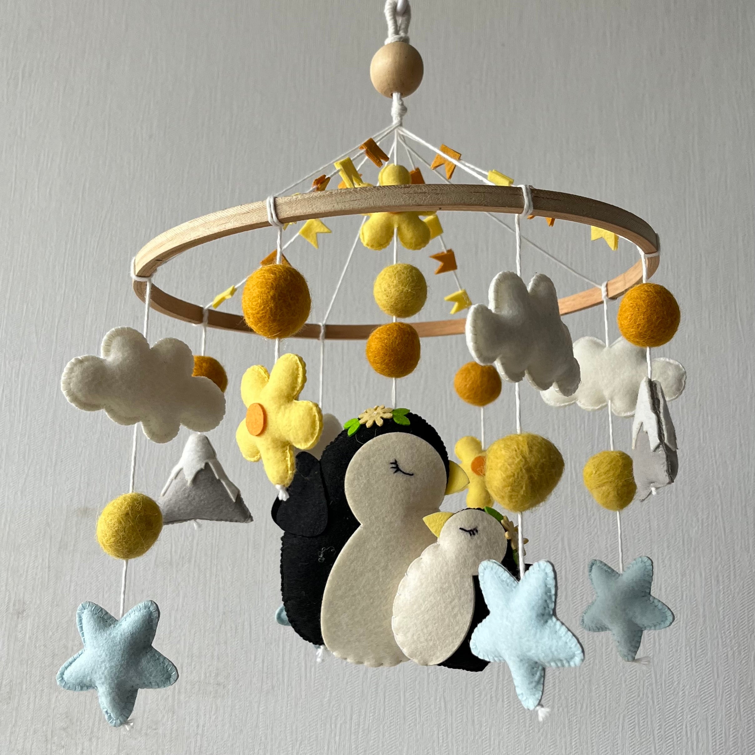 Penguin Dreamland - Cot / Crib Mobile