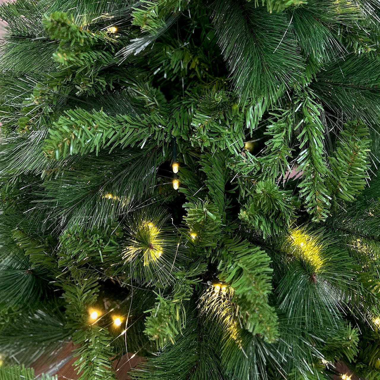 Pre-Lit Luxury Classic Dense Pine Tree with Built-In Lights - 6 ft