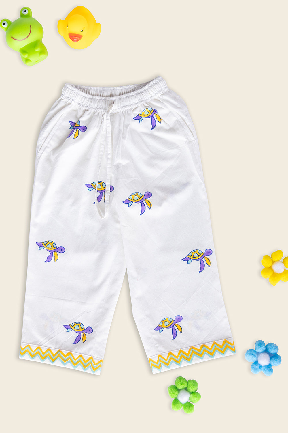 White Turtle Kids Night Suit - Totdot